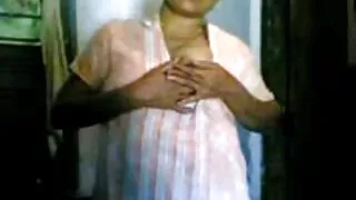 უხეში ჯგუფური ერთად double penetration და ოქროს შხაპი chick