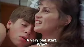 მომხიბლავი სუსტი ქერა,