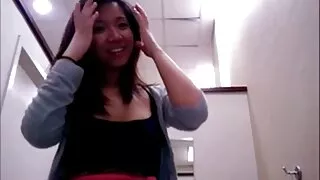Slutty გოგონა, ვიბრატორი და მიღებული,